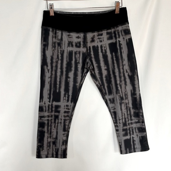 Under Armour Compression‎ Crop Leggings Black / Gray Size M - Picture 3 of 10